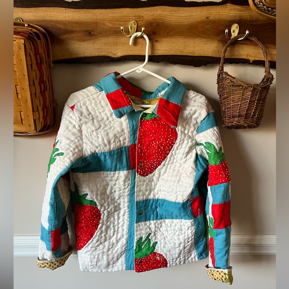 Vintage Patchwork Quilt Strawberry Jacket Coat Bl… - image 1